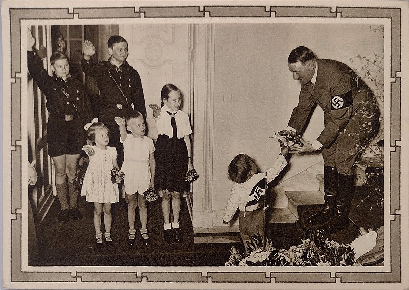 Hitler com Crianças -  Propaganda Nazista, III Reich, Cartão Postal Antigo Original