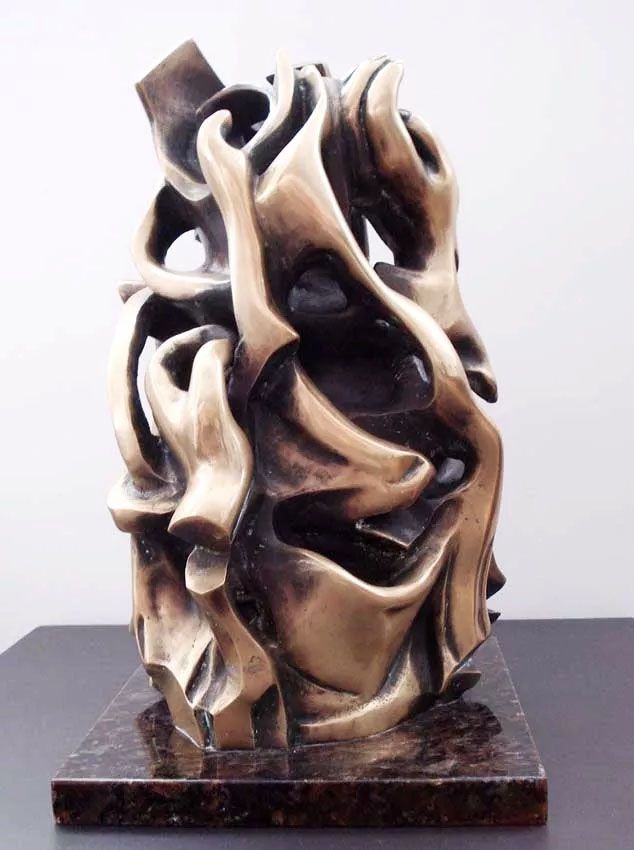 Anna Laminarca - Importante Escultura em Bronze "Mãos da Artista" -  46,5cm