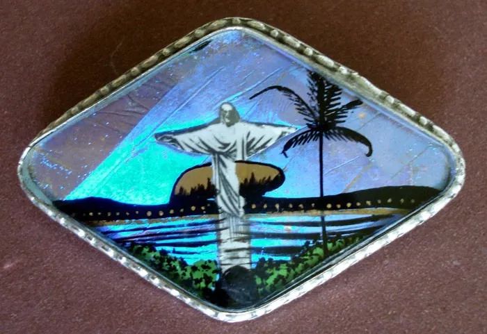 Antigo Broche Imagem do Rio De Janeiro com  Asa De Borboleta