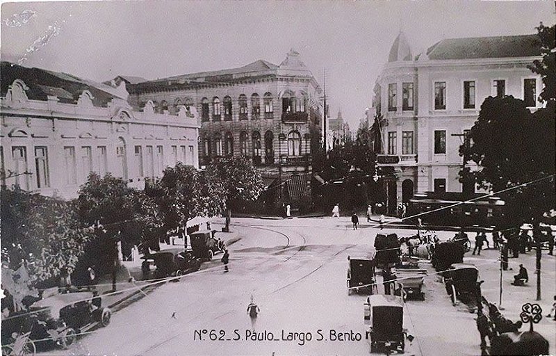 São Paulo, Cartão Postal Antigo do Largo de São Bento, Movimento de Bondes, Carros, Carroça