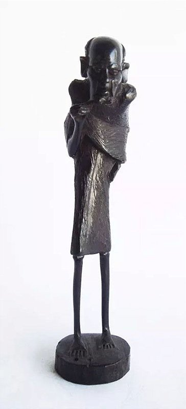Escultura Africana em Madeira Ébano, Figurativo Homem