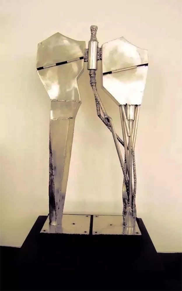 Juarez - Escultura em Alumínio 1 Mt de Altura, Modernista, Assinada, 1988