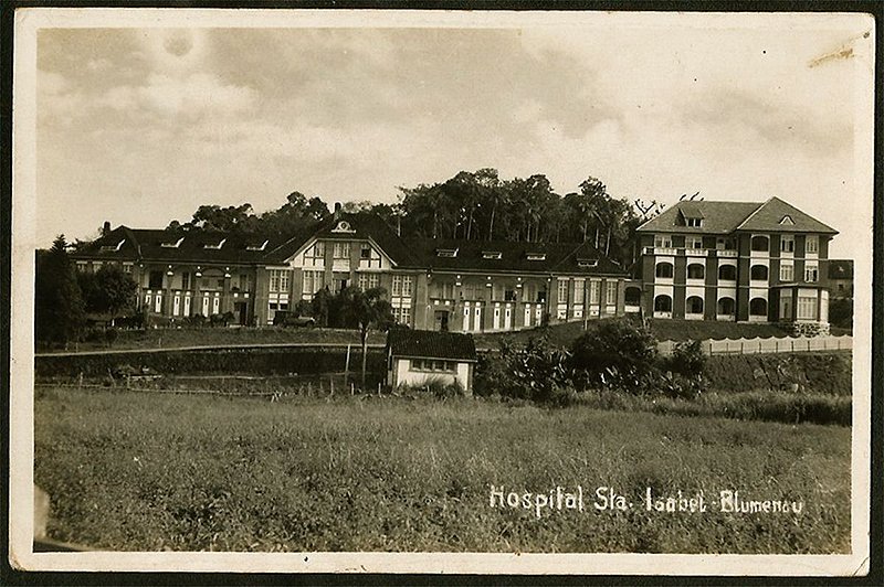 Santa Catarina - Blumenau - Hospital Santa Isabel - Cartão Postal Fotográfico Antigo Original