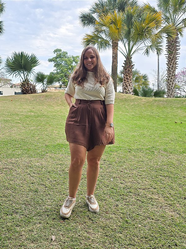 Short Tauá