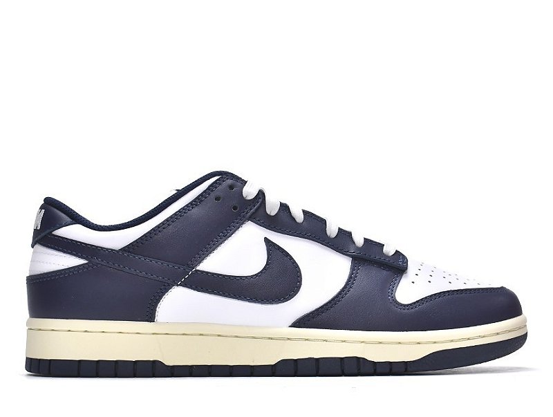 nike dunk midnight navy low