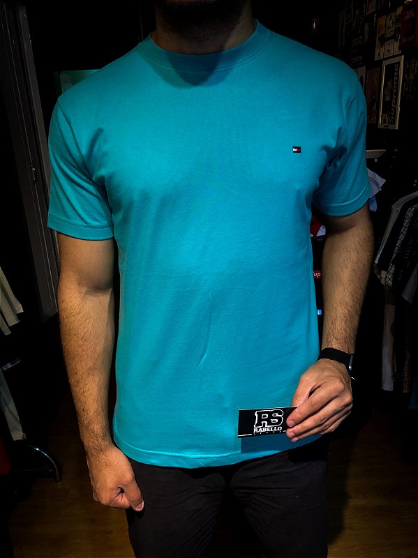 Camiseta Tommy Hilfiger Lisa Azul Claro - Rabello Store - Tênis,  Vestuários, Lifestyle e muito mais
