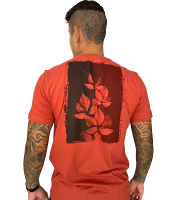 camiseta aramis estampada