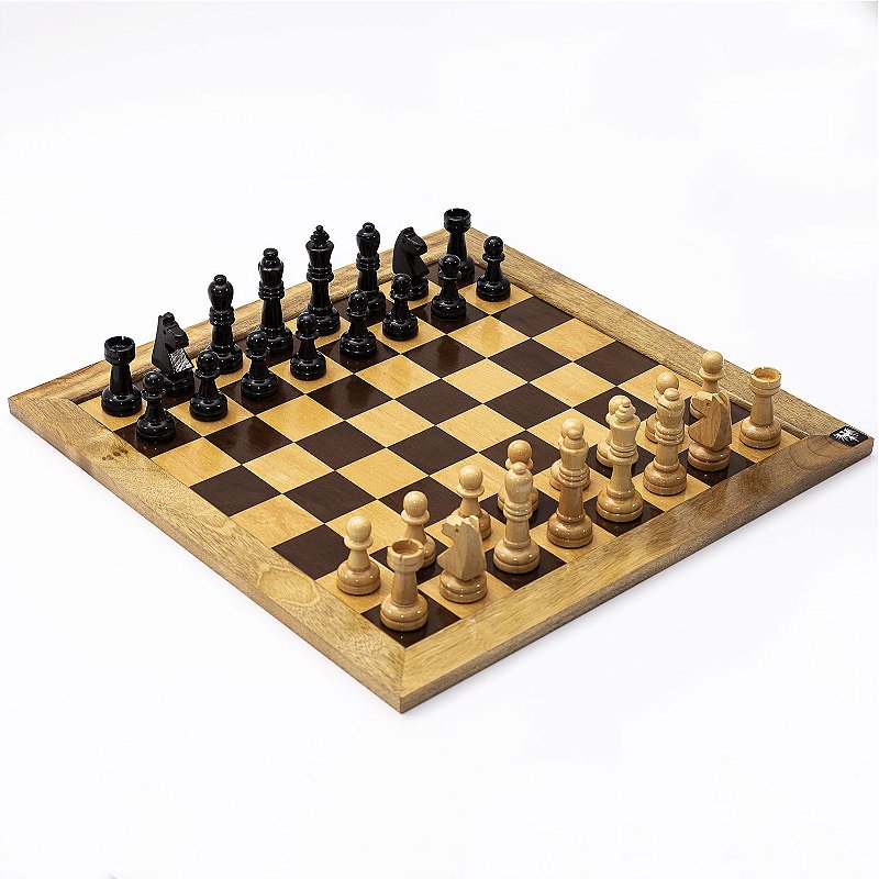 Tabuleiro de Xadrez em madeira 45x45 + 32 Peças em cerâmica São