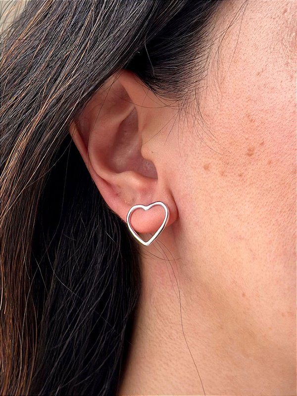 Brinco Delicate Heart - Banhado a Ródio