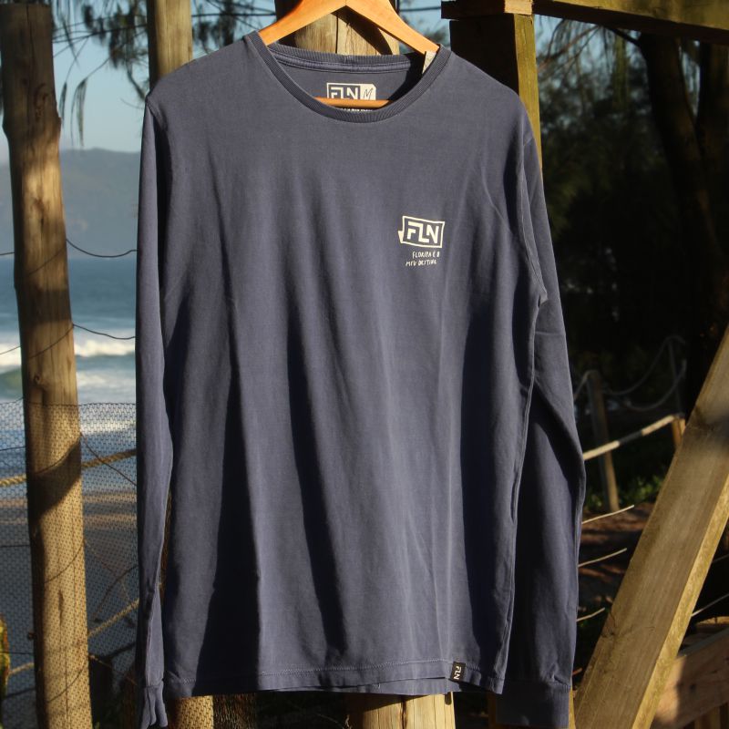 Camiseta FLN Manga Comprida Floripa é o meu destino azul estonado