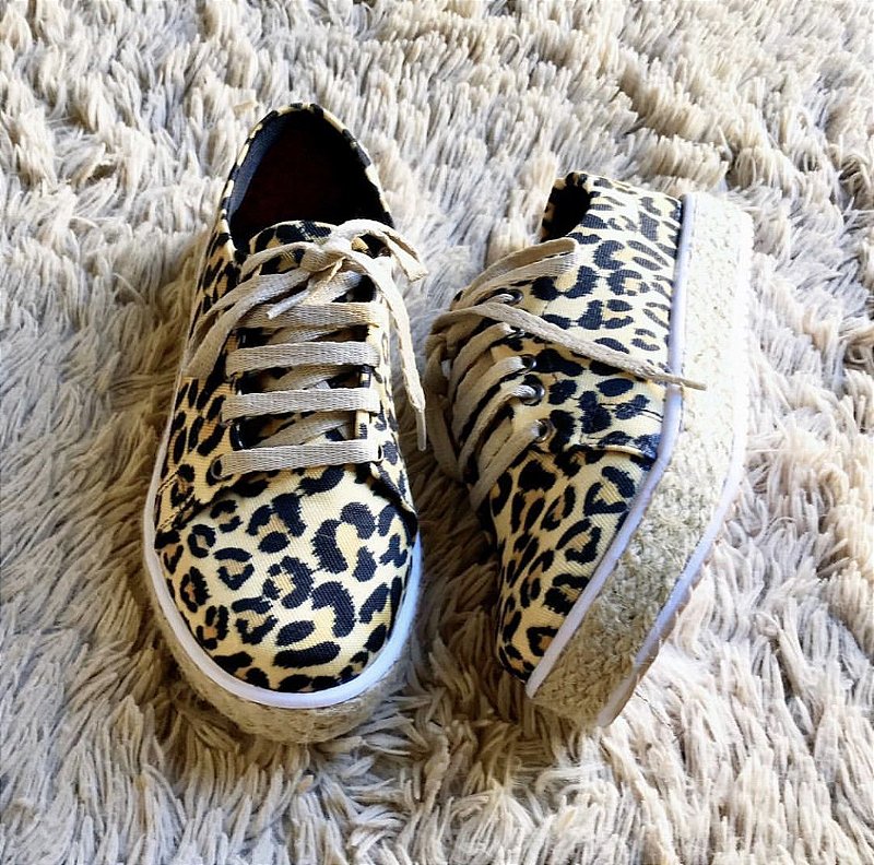 tenis plataforma onça