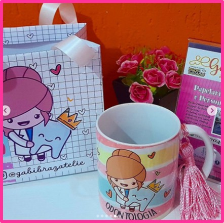 KIT BOLSINHA E CANECA