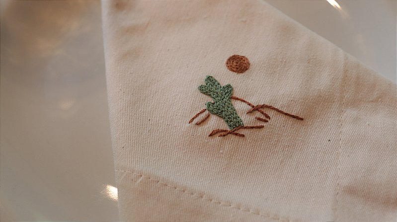 Guardanapo Bordado Dia Hurri Hills