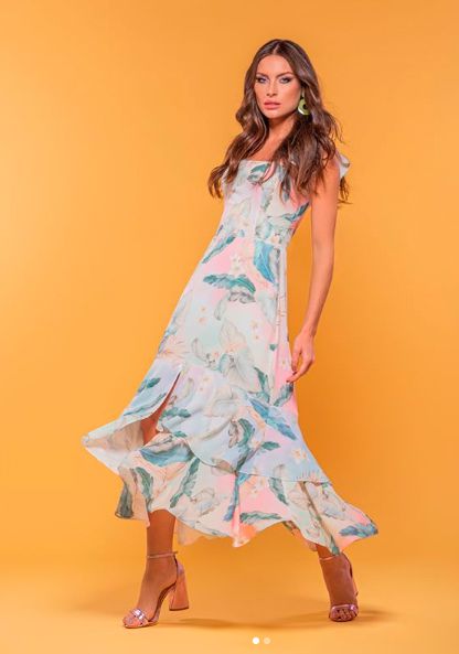 vestido fluido floral