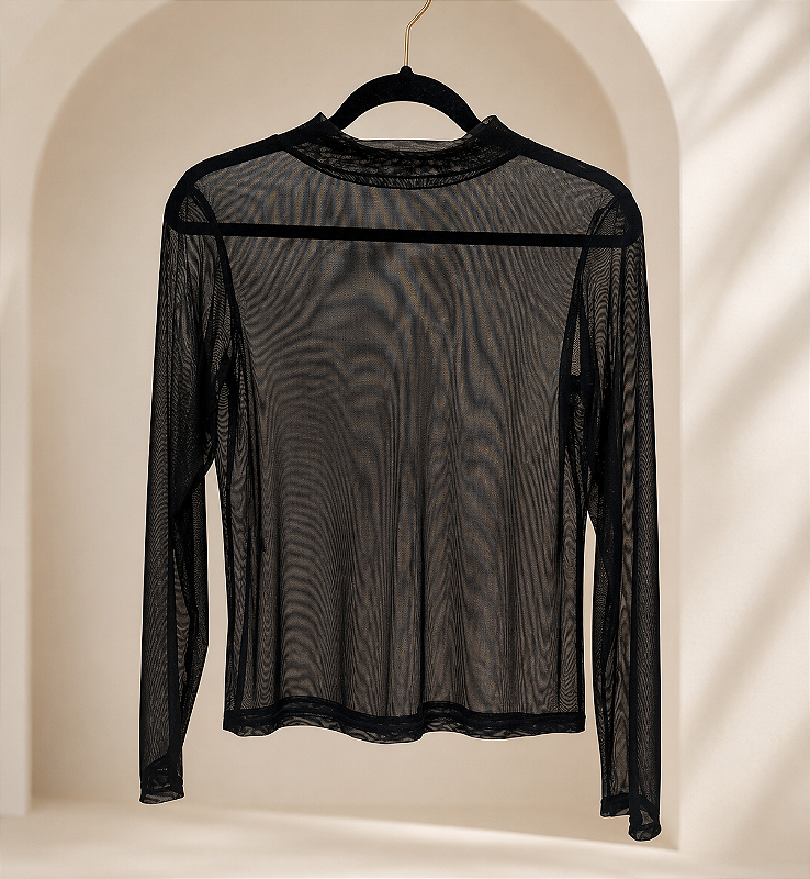 Blusa Tule Preta
