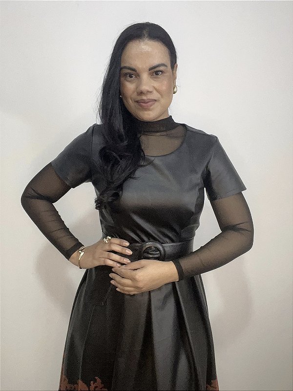 Blusa Tule Preta