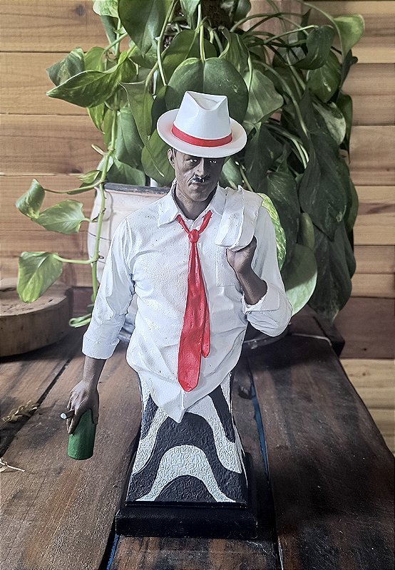 Busto Seu Zé Pelintra