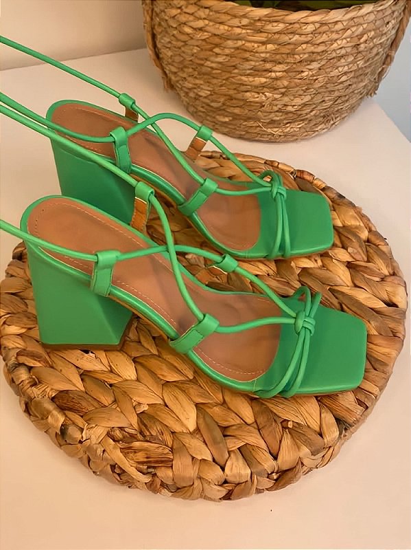 Sandália roberta Verde