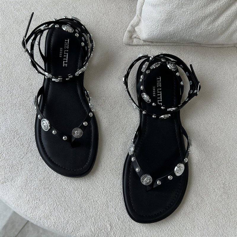 Moana - Sandália Rasteira Feminina de Moedas Preto