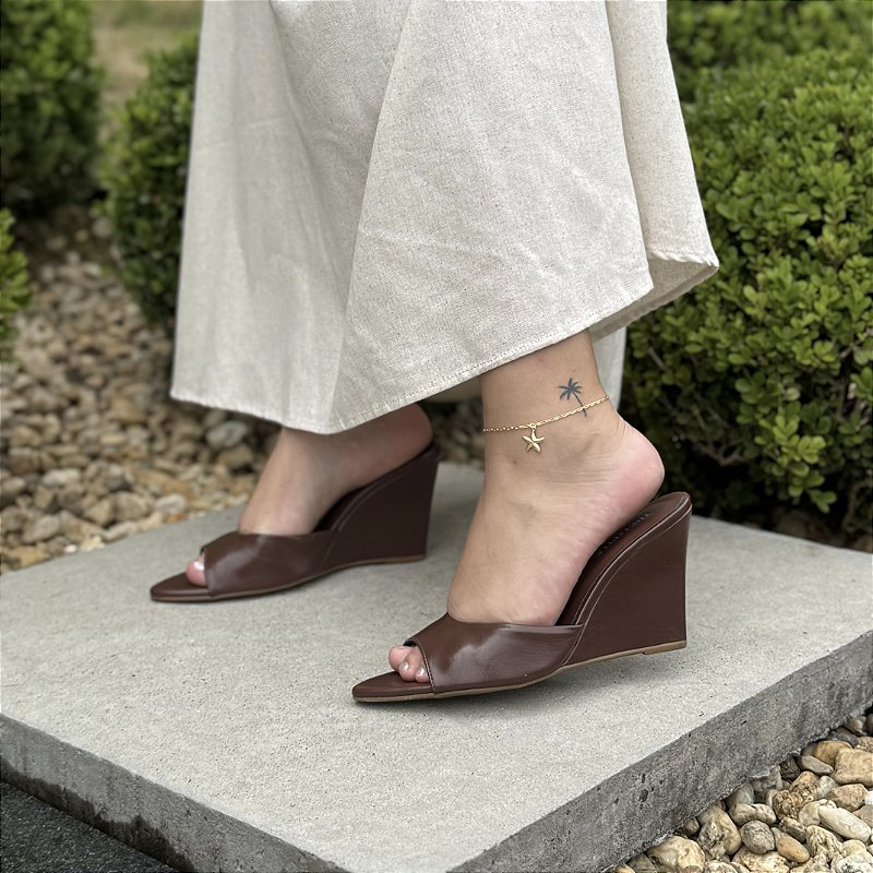 Aura - Tamanco marrom