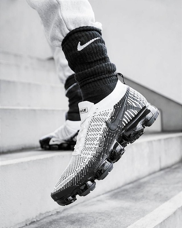 men nike vapormax flyknit 2