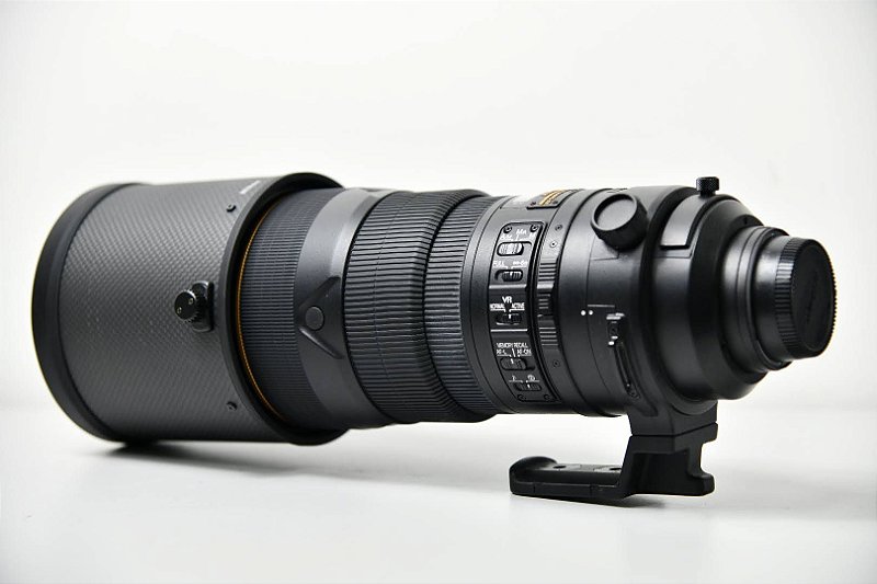 Lente Nikon AF-S NIKKOR 300mm f/2.8G ED VR II – Supertelefoto