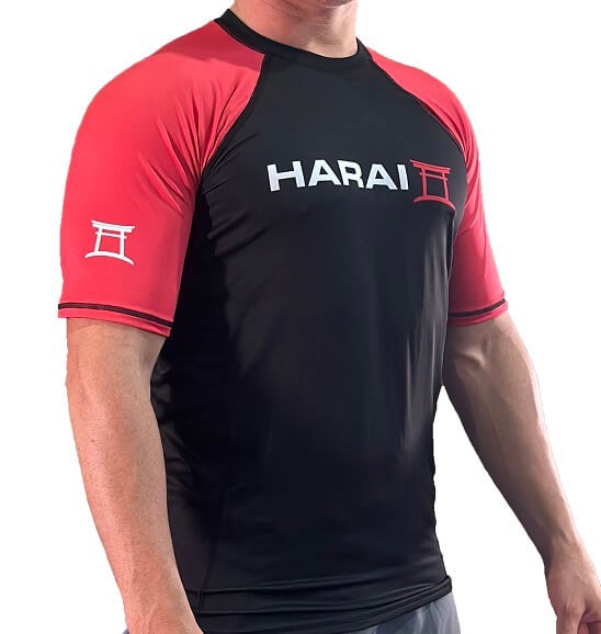 Rash Guard Harai Jiu Jitsu Competition Preta e Vermelha Harai Site