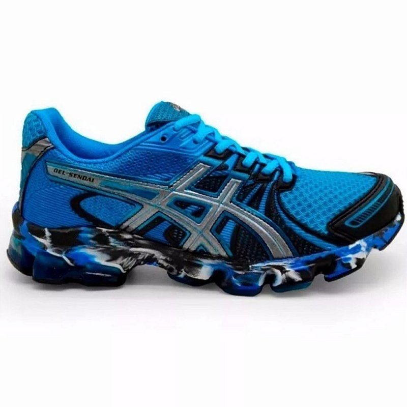 asics maverick 2