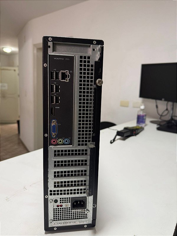 Desktop Vostro 260S Slim - Proce. i3 2°G. - Memória 04 - SSD 240