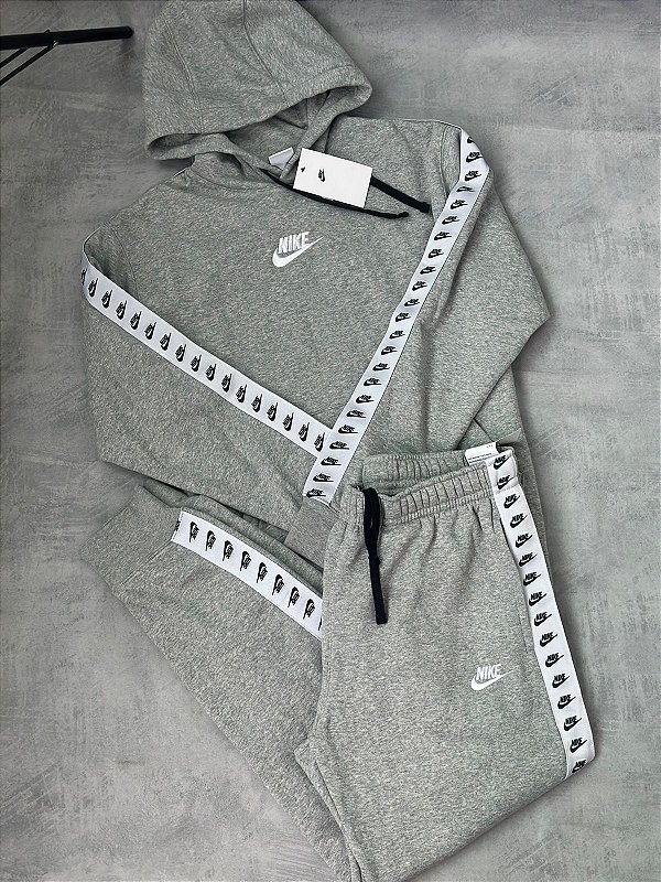 Agasalho Nike Sportswear Sport Essential