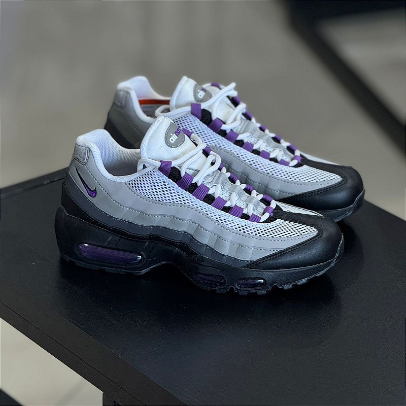 エアマックス95　ディスコパープル　ナイキ　DH8015-003 NIKE W AIR MAX 95 