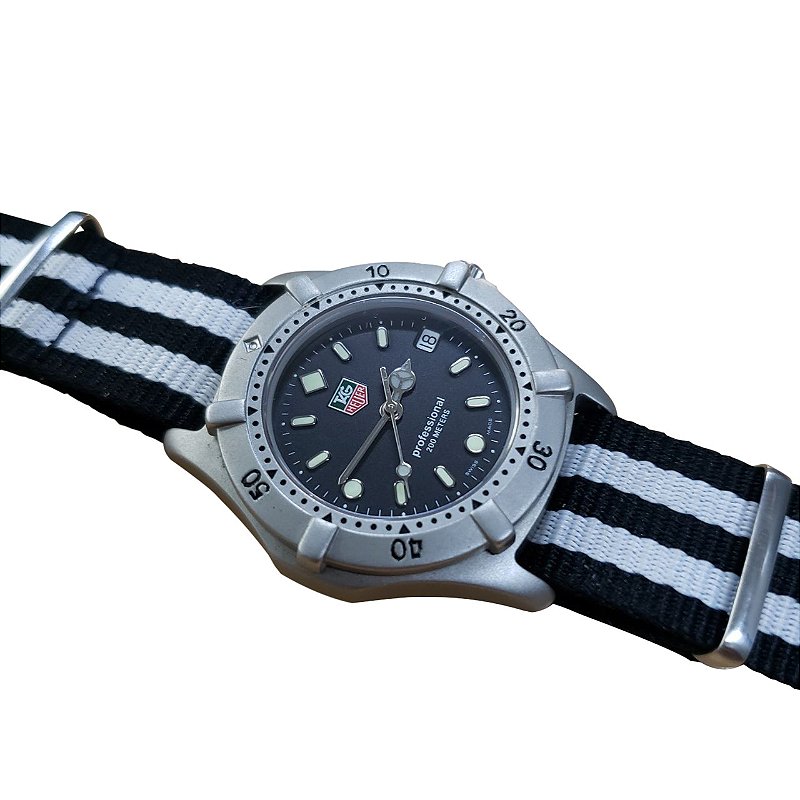 Relógio Tag Heuer Profissional 200 Metros Unissex We1210-r
