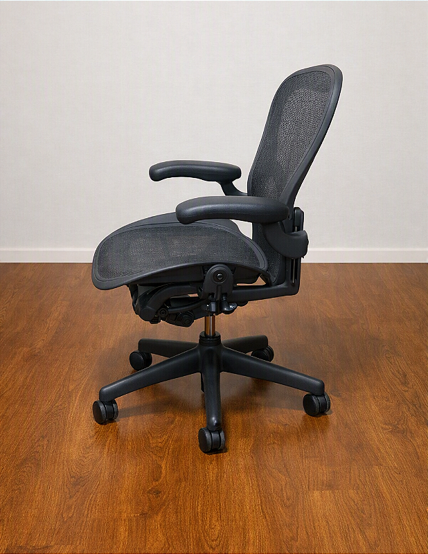Cadeira Herman Miller Aeron C