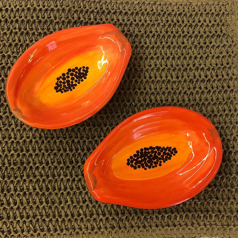 Bowl de cerâmica de mamão pintado à mão