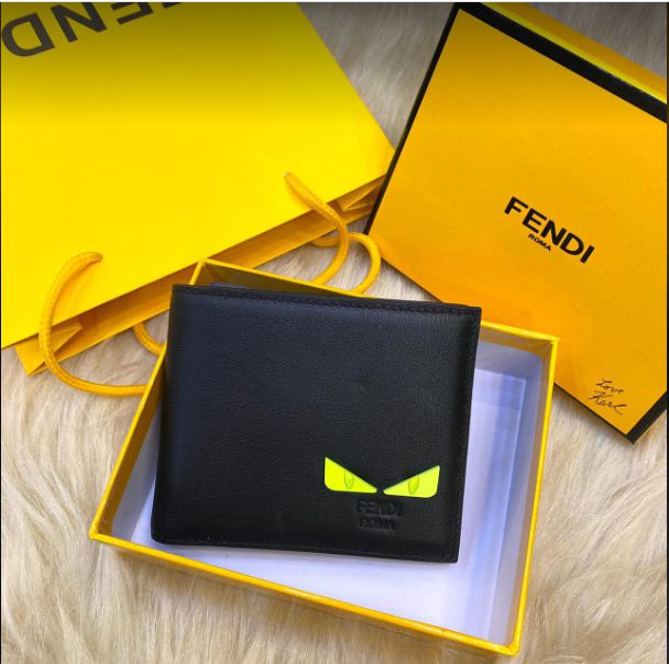 Carteira Fendi Roma - BRED ACESSÓRIOS Carteira Fendi Roma - BRED ACESSÓRIOS