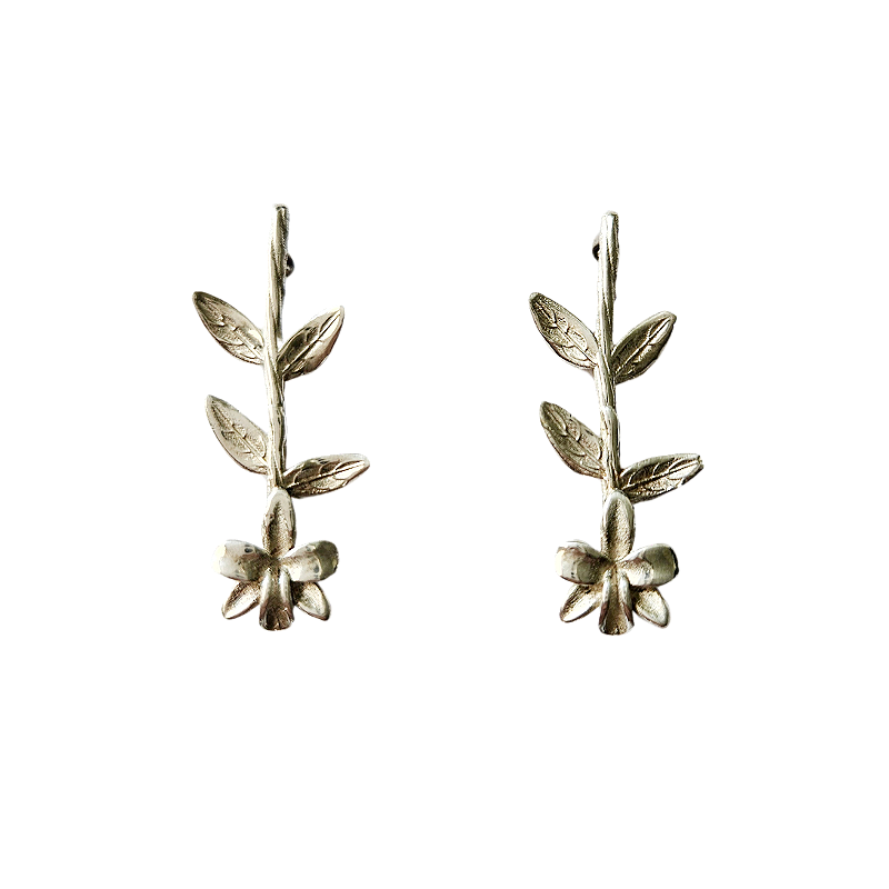 Brinco Orquídea prata