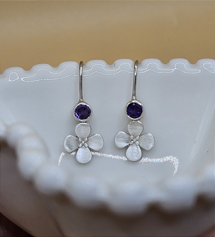 Brinco Hortênsia ametista