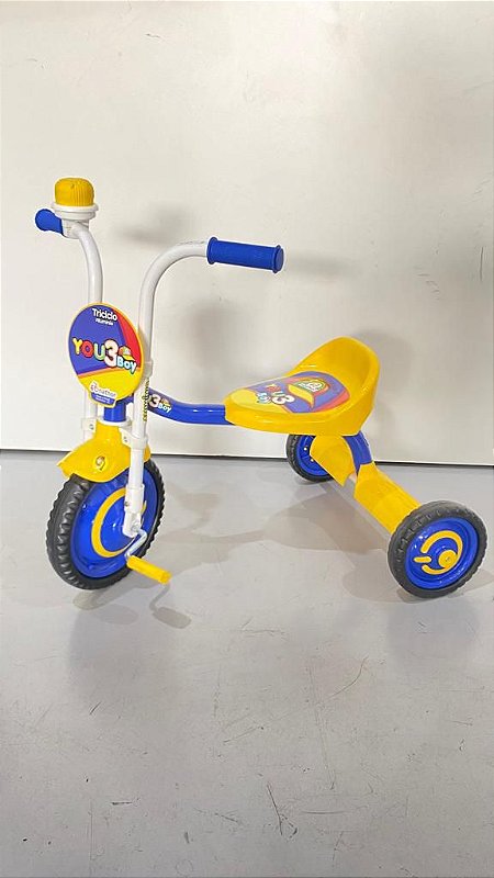 Triciclo Infantil Amarelo