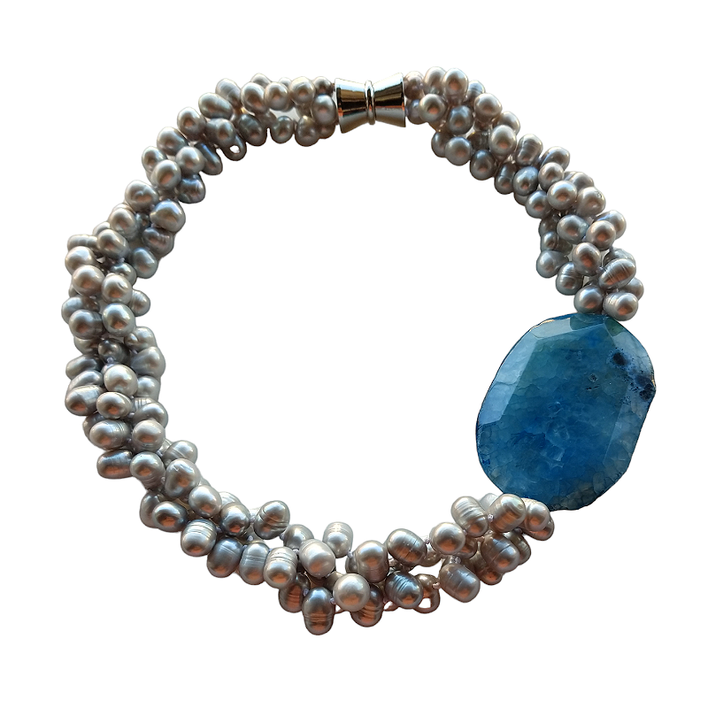 Colar pérolas prateadas