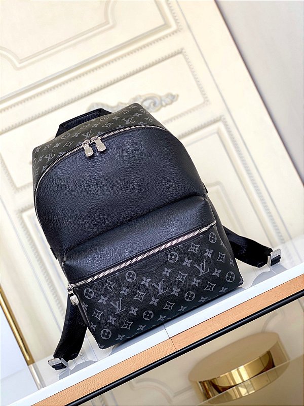 MOCHILA LOUIS VUITTON DISCOVERY MONOGRAM ECLIPSE PM M30230