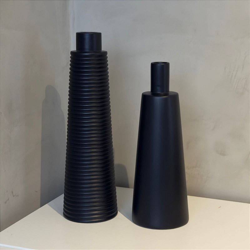 Vaso Cone | Preto