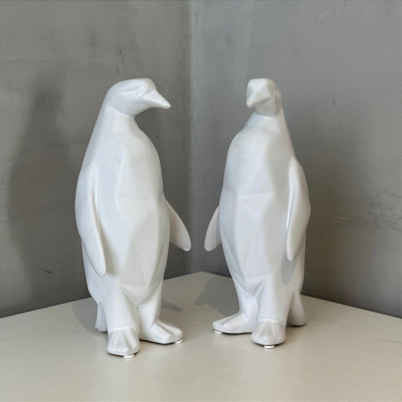 Escultura Pinguim Branca