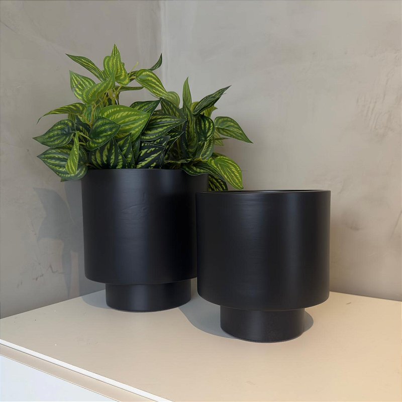 Cachepô Reto com Base | Preto