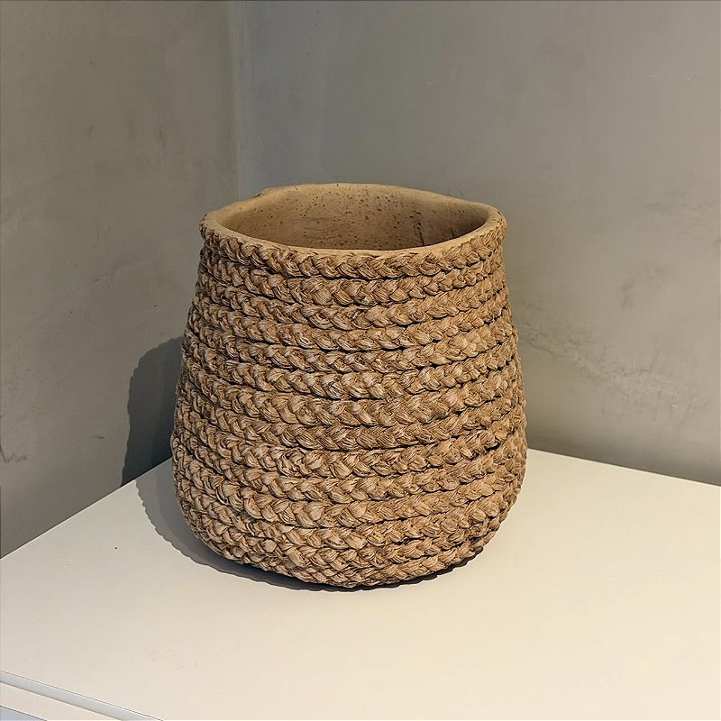 Cachepô Cimento com Textura de Palha
