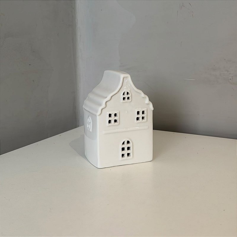 Casinha Com Luz em Cerâmica Branca Pequena