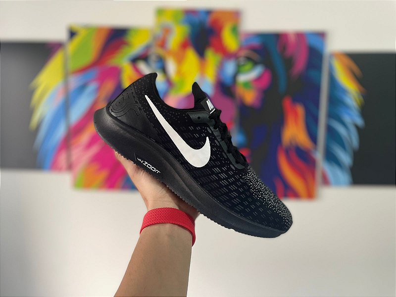 NIKE AIR ZOOM MASCULINO ACADEMIA PRETO/PRETO - Faster Shoes Importados