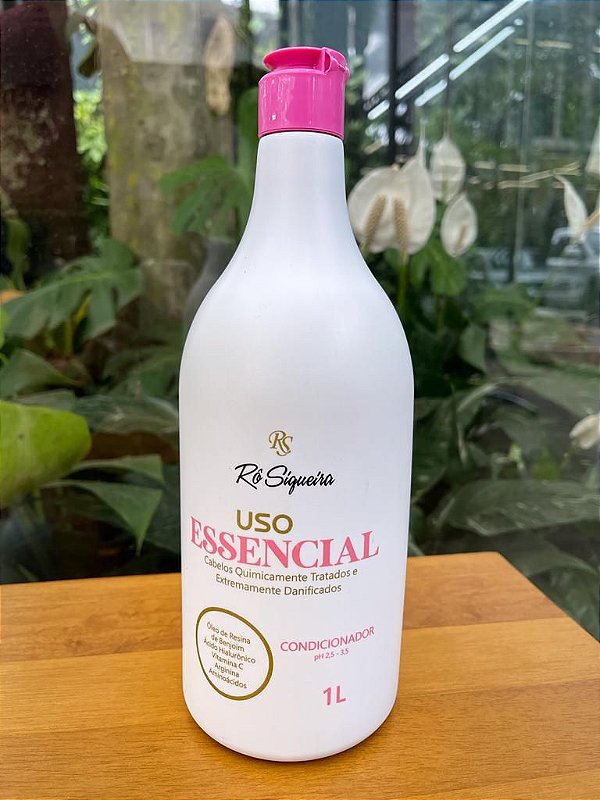 CONDICIONADOR RÔ SIQUEIRA USO ESSENCIAL ( PROFISSIONAL 1 LITRO )