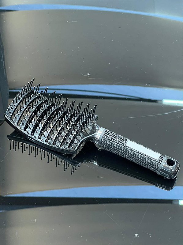 ESCOVA RAQUETE VAZADA