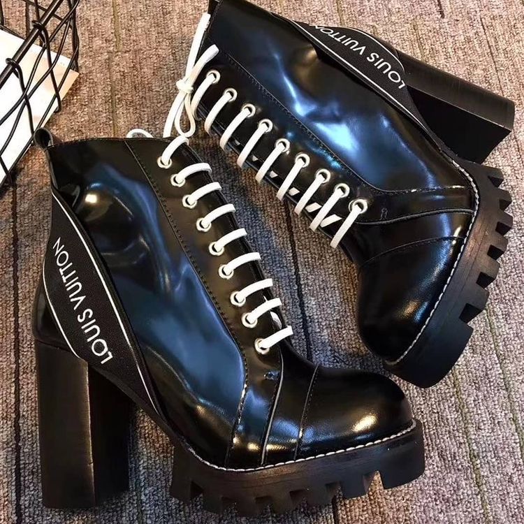 Bota Louis Vuitton Ankle Boot Preta