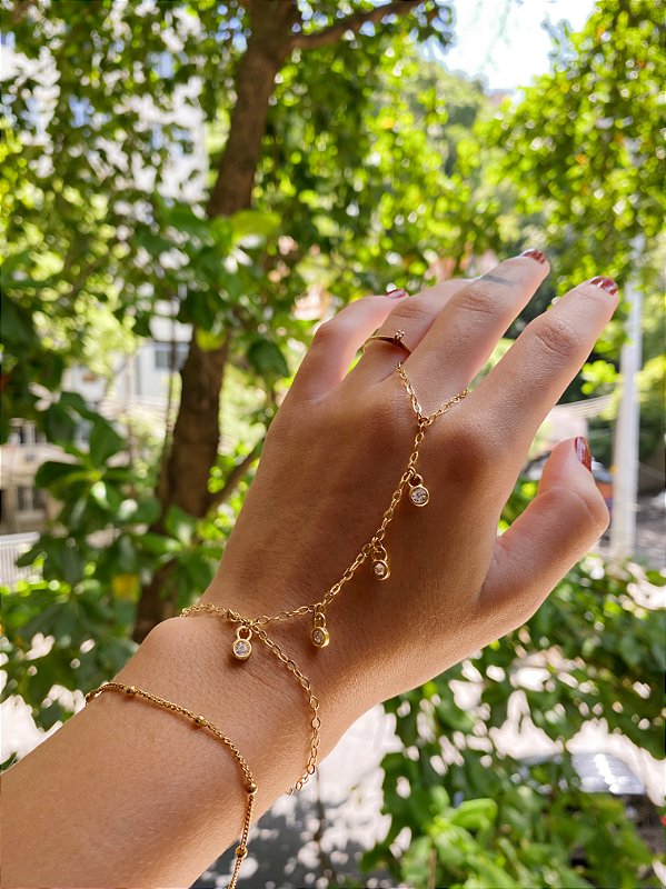 Hand Chain Shiny Dots